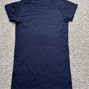 Lululemon Swiftly tech short sleeve 8 Blue
